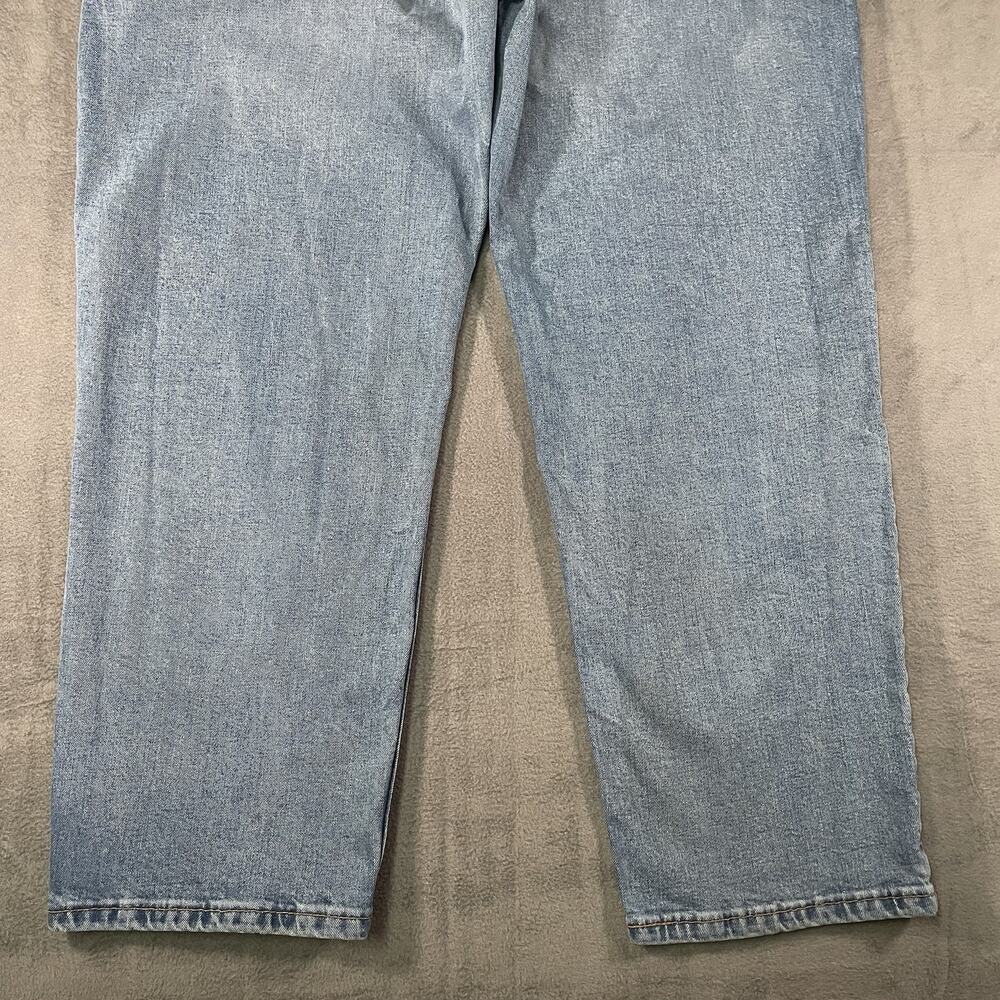 Levi’s 550 Jeans Light Wash Men’s 42x29 Relaxed Fit Straight Leg Denim - Picture 8 of 10